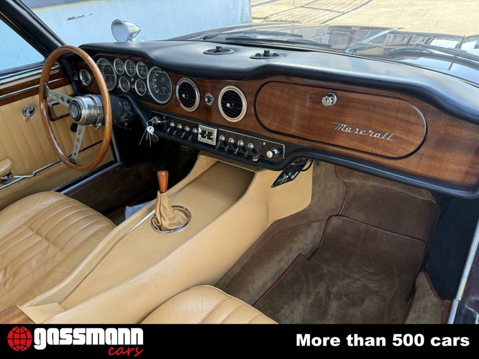 Image 11/15 of Maserati Mexico 4700 (1967)