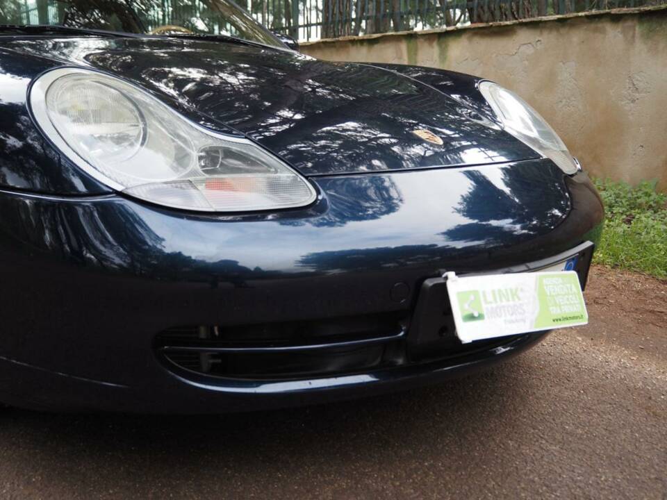 Image 22/43 of Porsche 911 Carrera (1999)