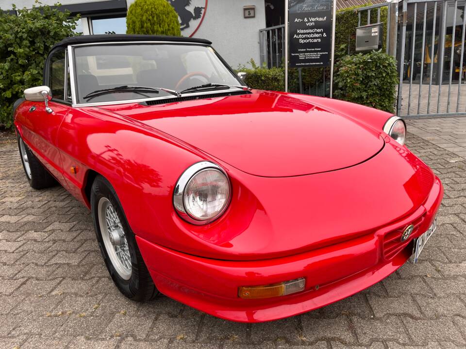 Image 33/37 de Alfa Romeo 1.6 Spider (1984)