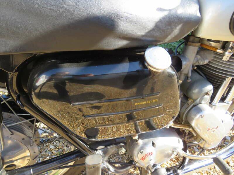 Immagine 28/42 di Norton DUMMY (1957)