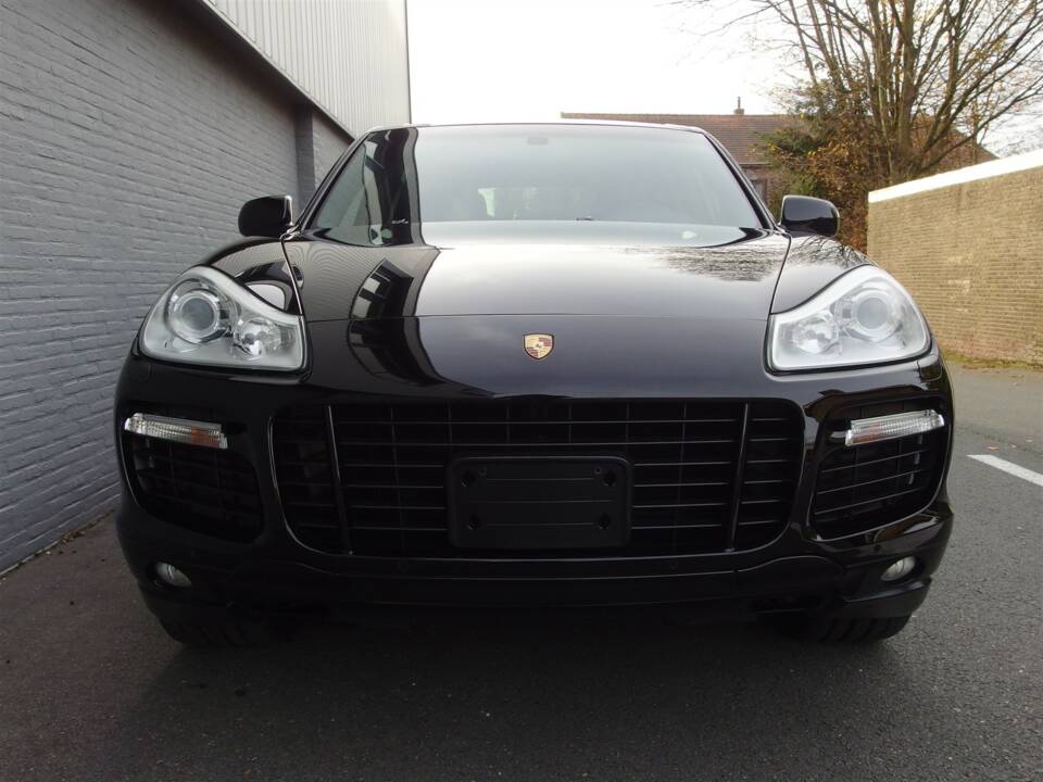 Immagine 7/99 di Porsche Cayenne GTS (2008)