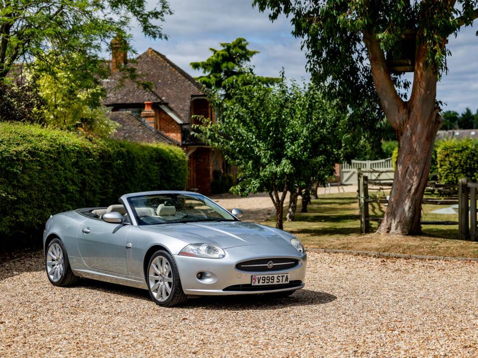 Bild 36/49 von Jaguar XK 4.2 (2006)