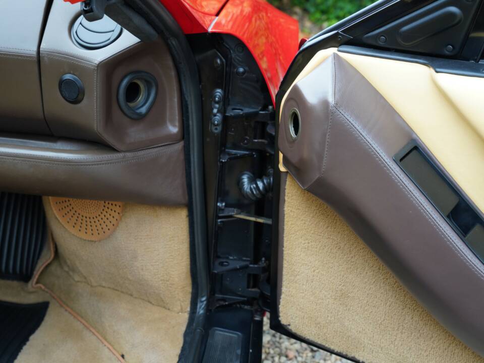 Afbeelding 22/50 van Ferrari Testarossa (1987)