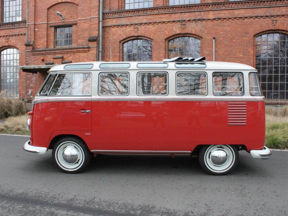 Image 4/34 de Volkswagen T1 Samba 1.2 (1961)