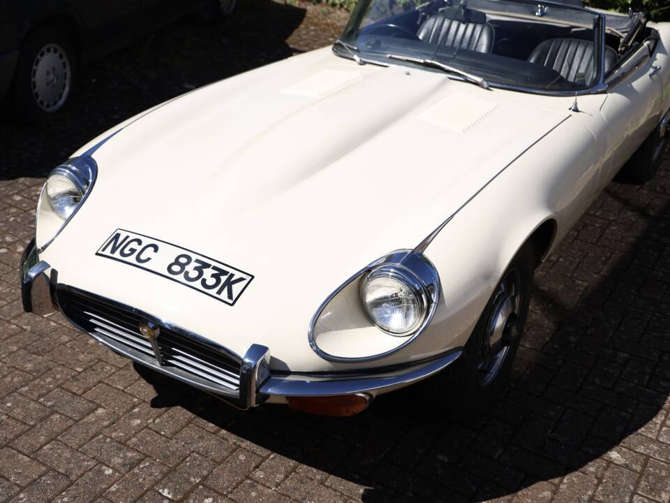 Image 16/50 de Jaguar Type E V12 (1972)
