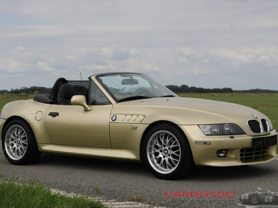 Immagine 21/50 di BMW Z3 Convertible 3.0 (2000)
