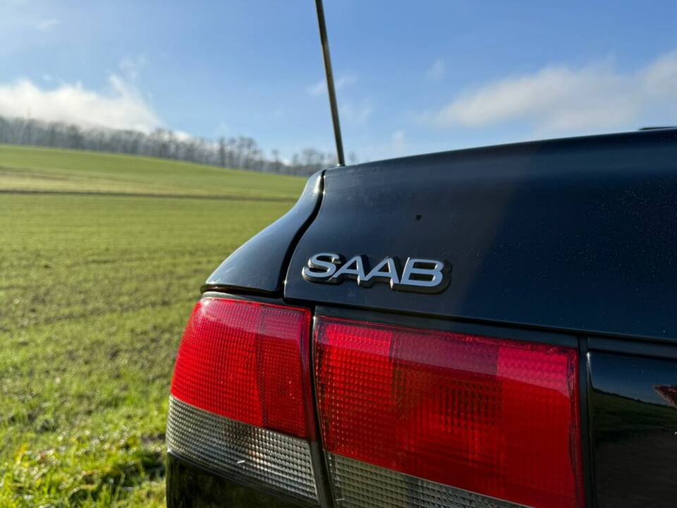 Afbeelding 19/22 van Saab 900 Turbo S 16V (1996)