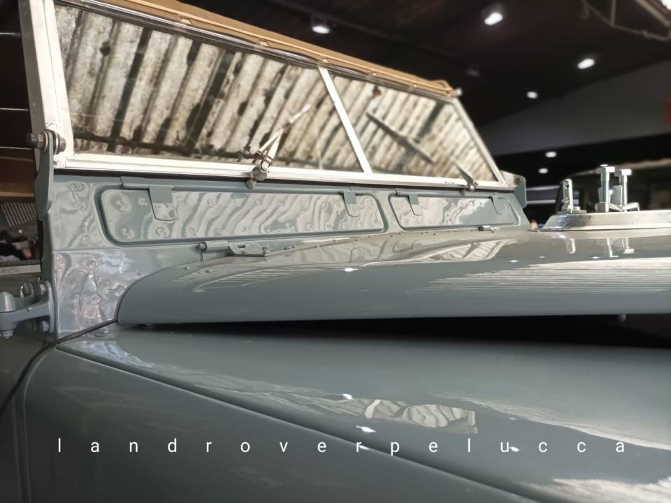 Bild 13/37 von Land Rover 109 (1978)