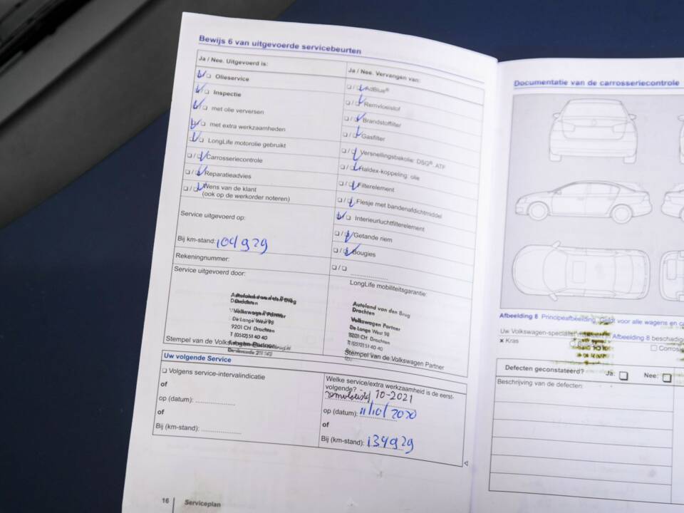 Afbeelding 50/50 van Volkswagen New Beetle 1.4 (2003)