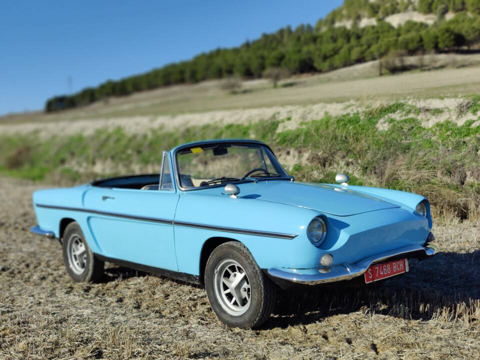 Bild 9/26 von Renault Caravelle 1100 S (1964)