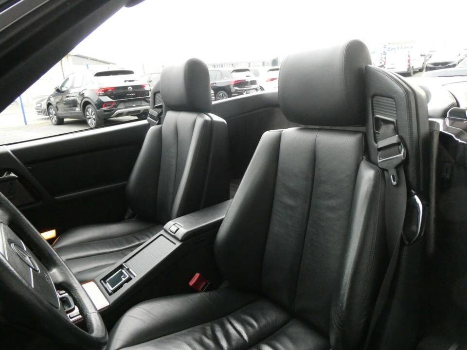 Bild 11/24 von Mercedes-Benz 300 SL (1992)