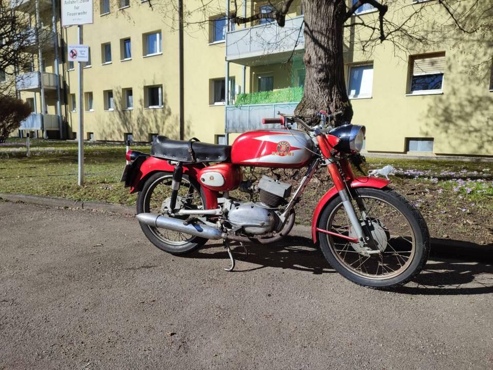 Immagine 40/49 di Benelli Nuovo Leoncino (1965)