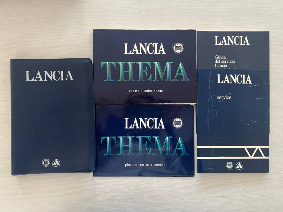 Bild 13/15 von Lancia Thema I.E. Turbo (1986)