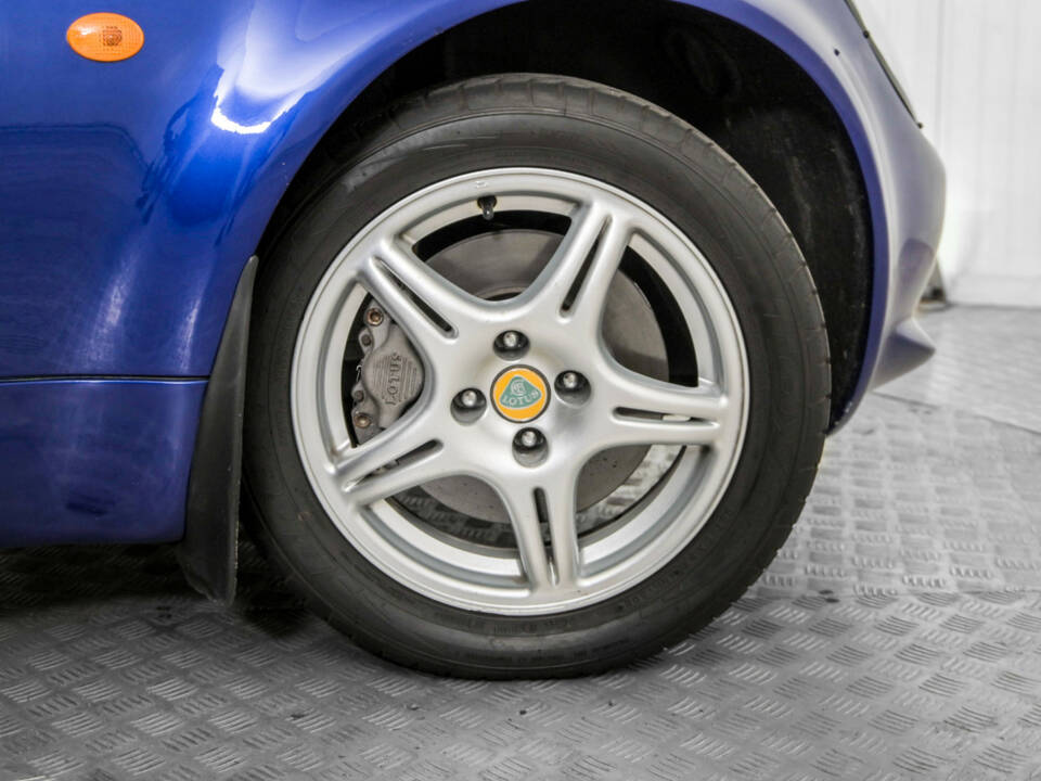 Bild 43/50 von Lotus Elise 111 (1998)