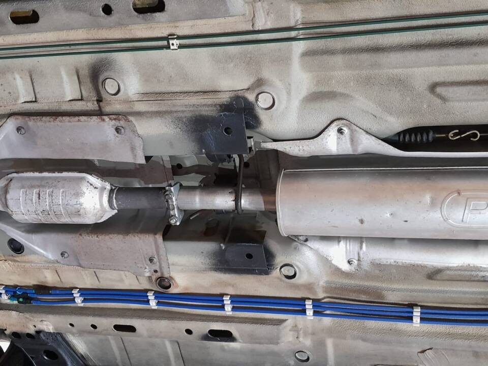 Bild 35/42 von Opel Tigra 1.4 (1997)