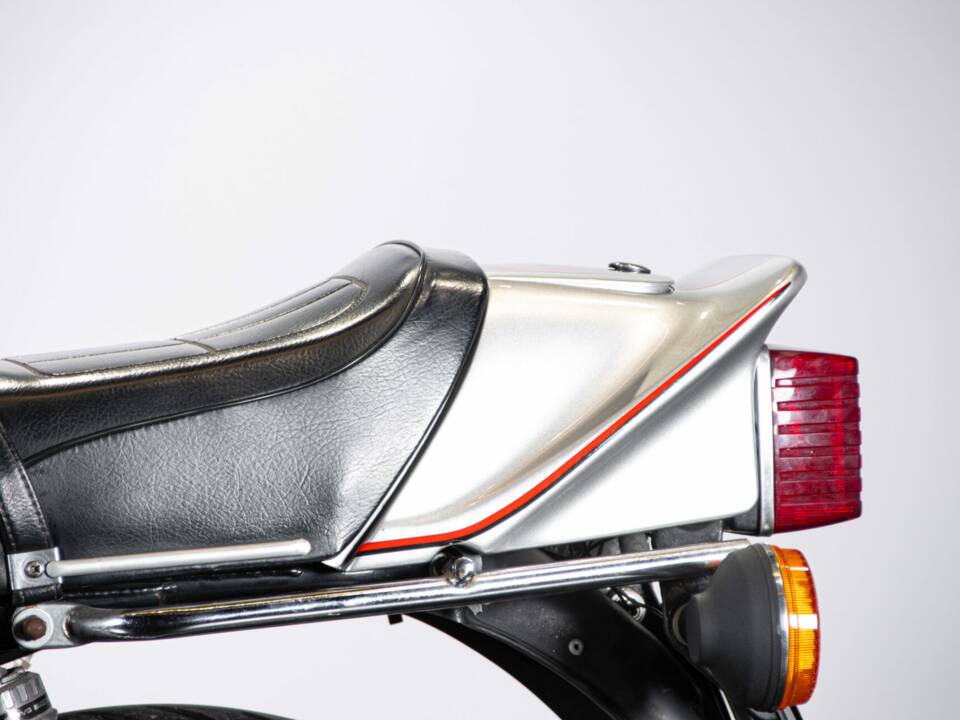 Image 21/50 of Honda DUMMY (1980)