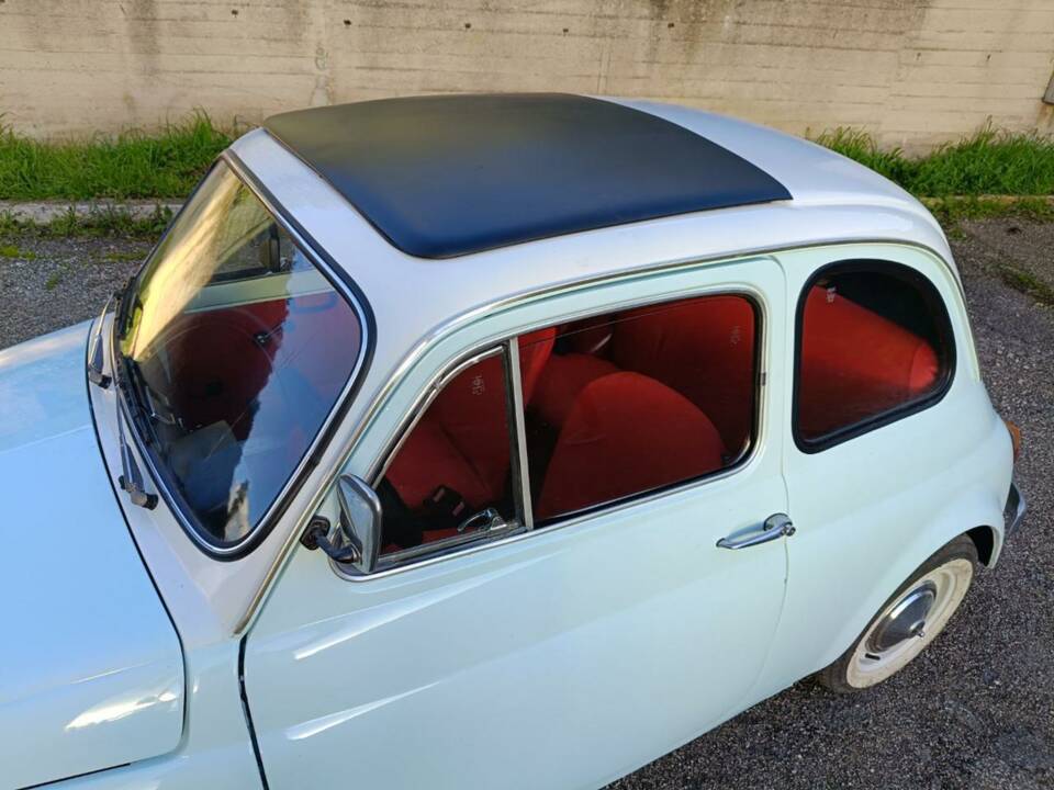 Image 23/48 de FIAT 500 L (1971)