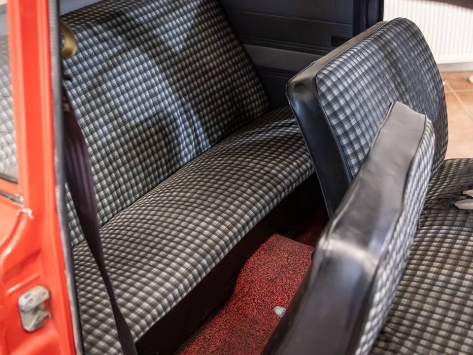 Afbeelding 19/20 van Ford Cortina 1200 Deluxe (1965)