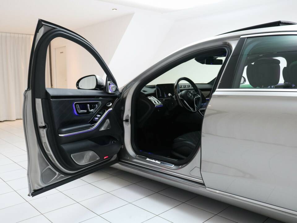 Bild 7/22 von Mercedes-Benz S 500 4MATIC (2021)