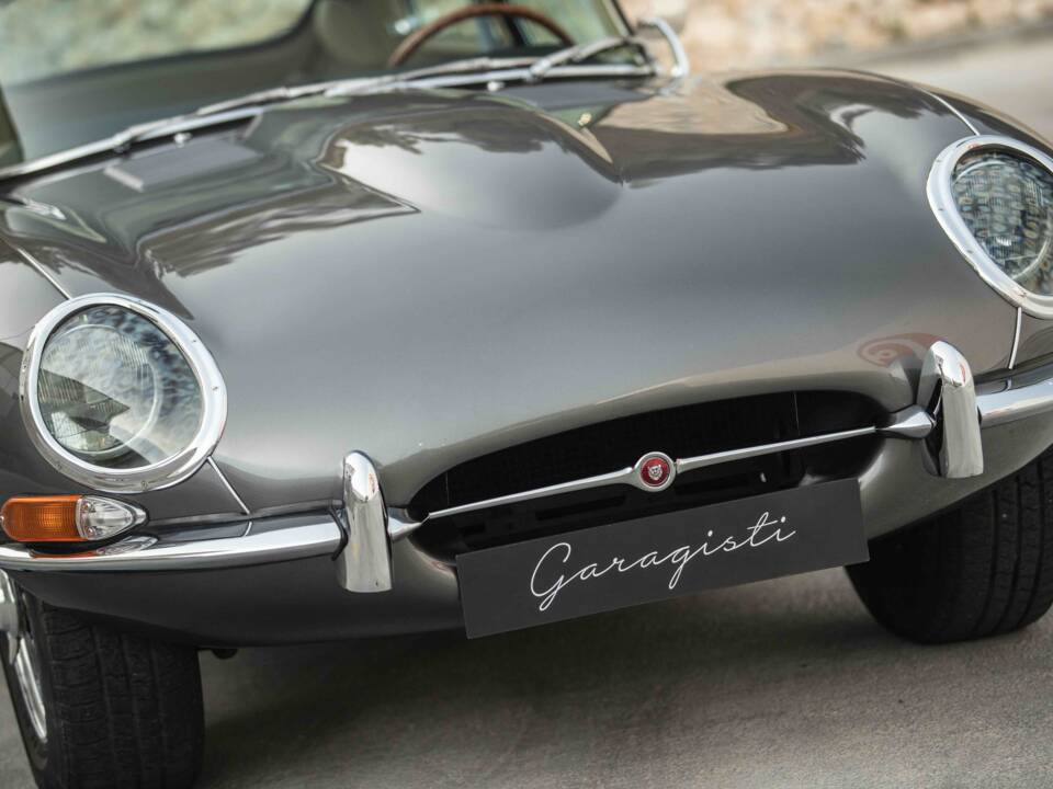 Immagine 5/88 di Jaguar E-Type (2+2) (1968)