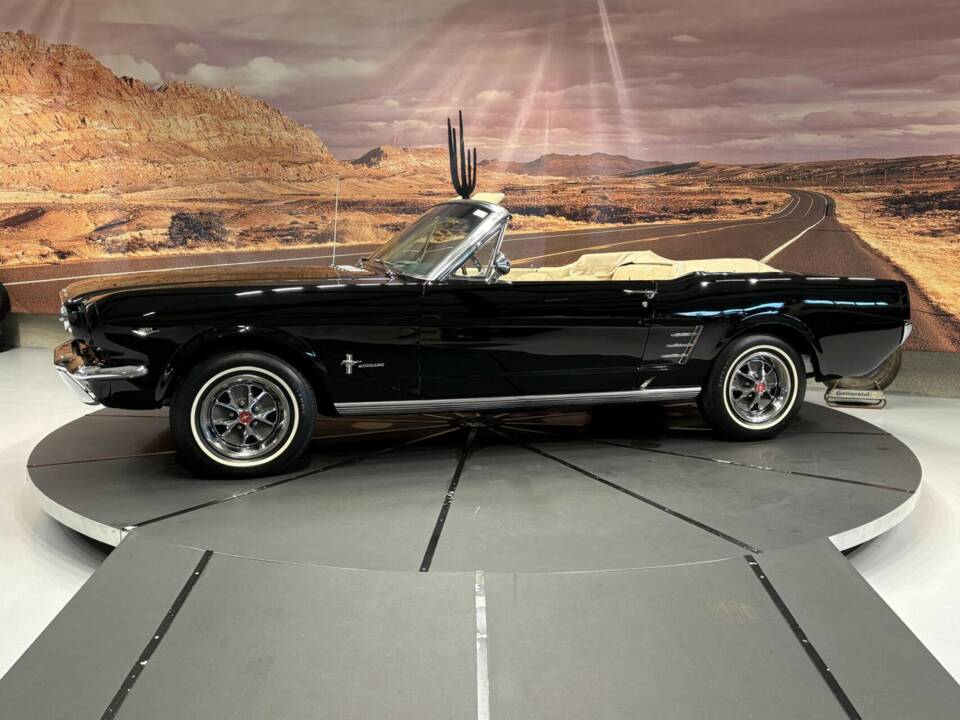 Afbeelding 17/50 van Ford Mustang 289 (1966)