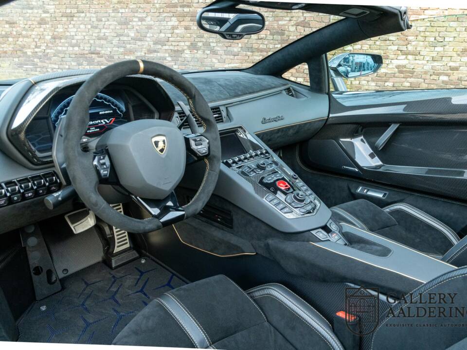 Afbeelding 3/50 van Lamborghini Aventador LP 770-4 SVJ Roadster (2020)