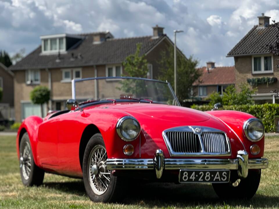 Bild 2/15 von MG MGA 1600 (1963)