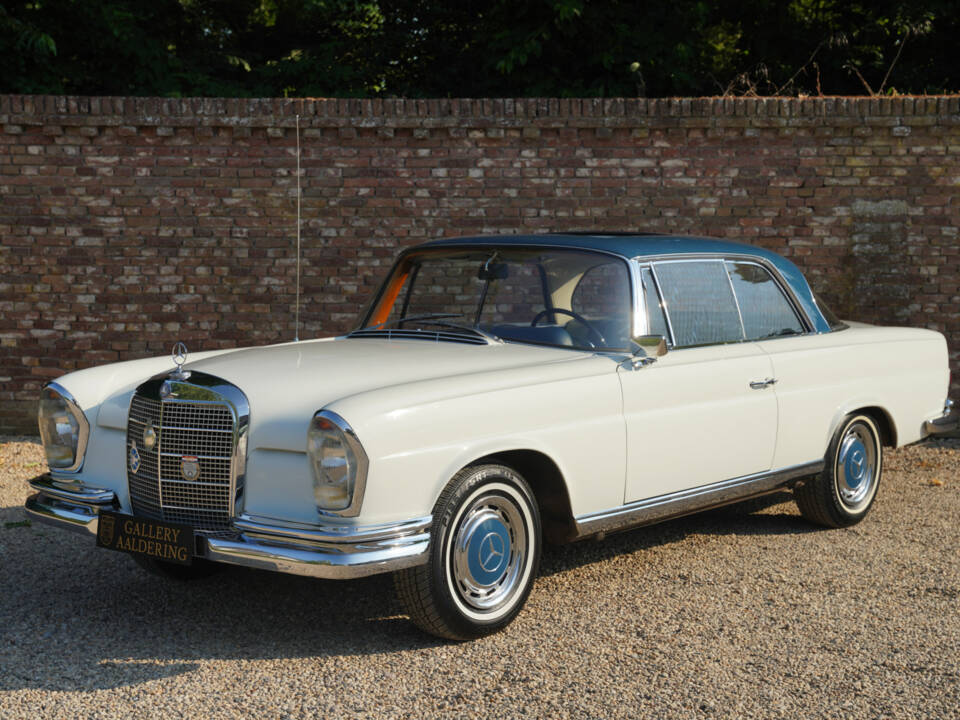 Image 1/50 de Mercedes-Benz 280 SE (1968)