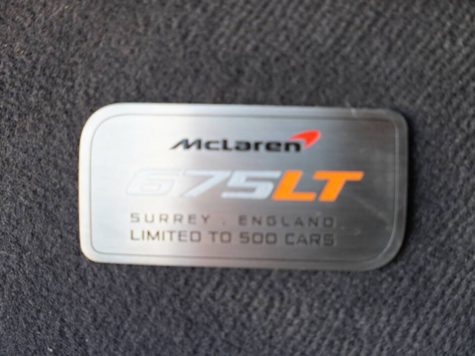 Afbeelding 8/50 van McLaren 675LT (2016)