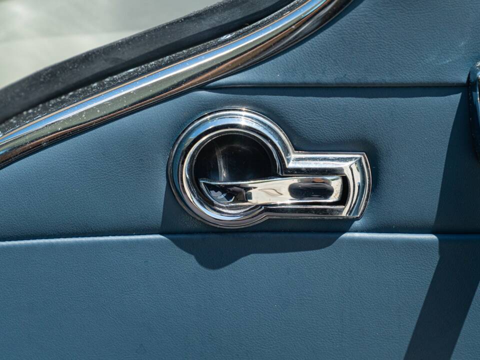 Image 43/50 de Mercedes-Benz 230 SL (1965)