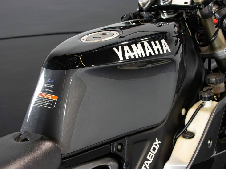 Bild 43/49 von Yamaha TZR 125 R (1994)