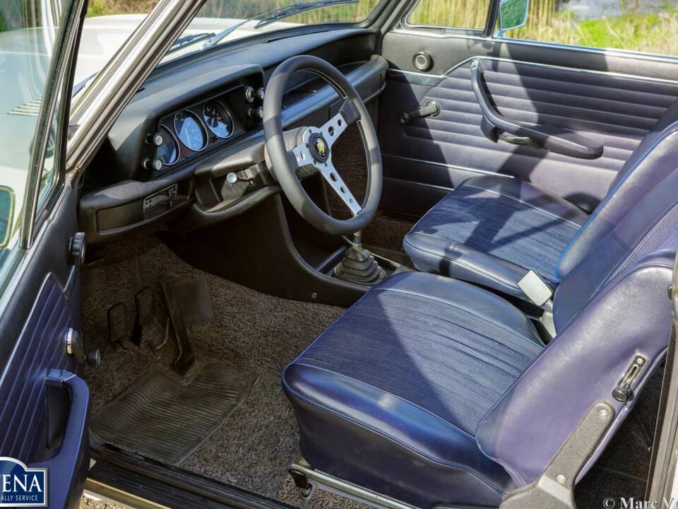 Bild 23/35 von BMW 2002 tii (1973)