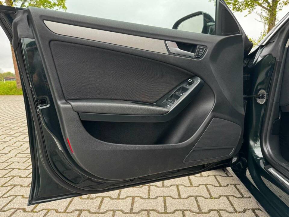 Immagine 10/20 di Audi A5 Sportback 2.0 TDI (2010)