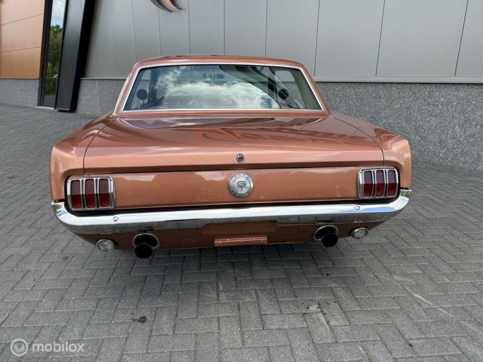 Image 9/33 of Ford Mustang GT (1966)