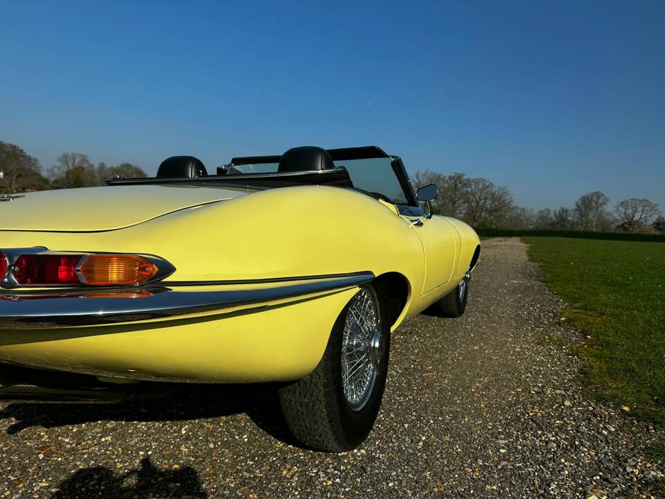 Afbeelding 26/100 van Jaguar E-Type (1968)