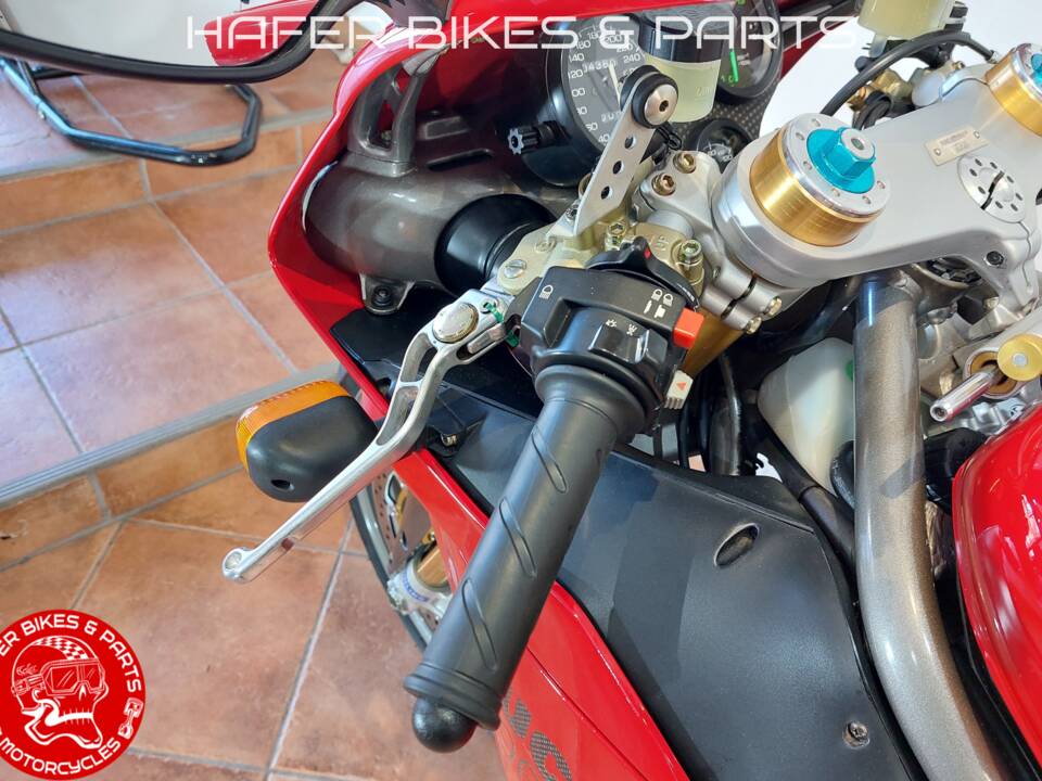 Afbeelding 27/40 van Ducati 996 R (2001)