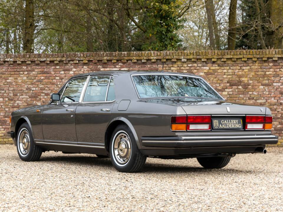 Image 2/50 of Rolls-Royce Silver Spirit (1987)