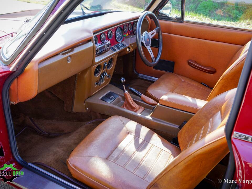 Imagen 10/45 de Reliant Scimitar GTE (1973)