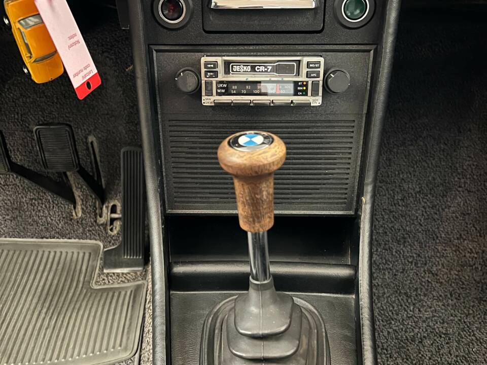 Image 12/18 of BMW 2002 (1971)