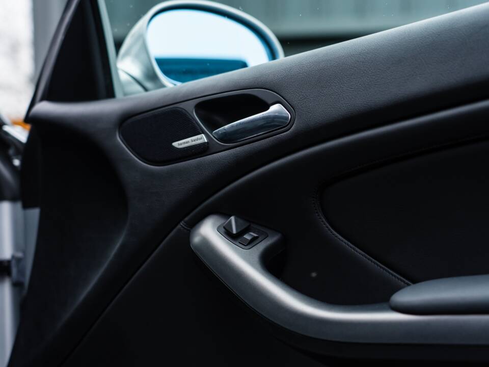 Bild 51/68 von BMW M3 (2003)