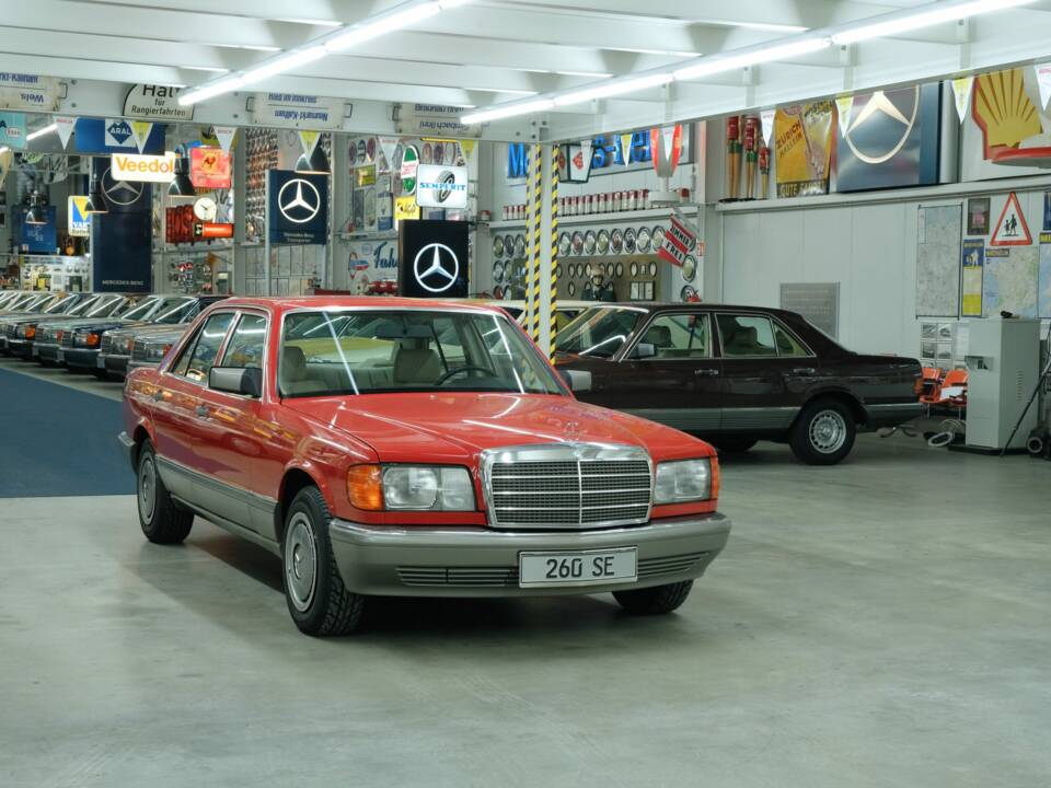Bild 42/50 von Mercedes-Benz 260 SE (1986)