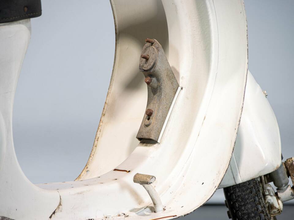 Image 21/32 of Piaggio DUMMY (1968)