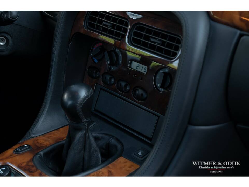 Immagine 13/39 di Aston Martin DB 7 (1999)