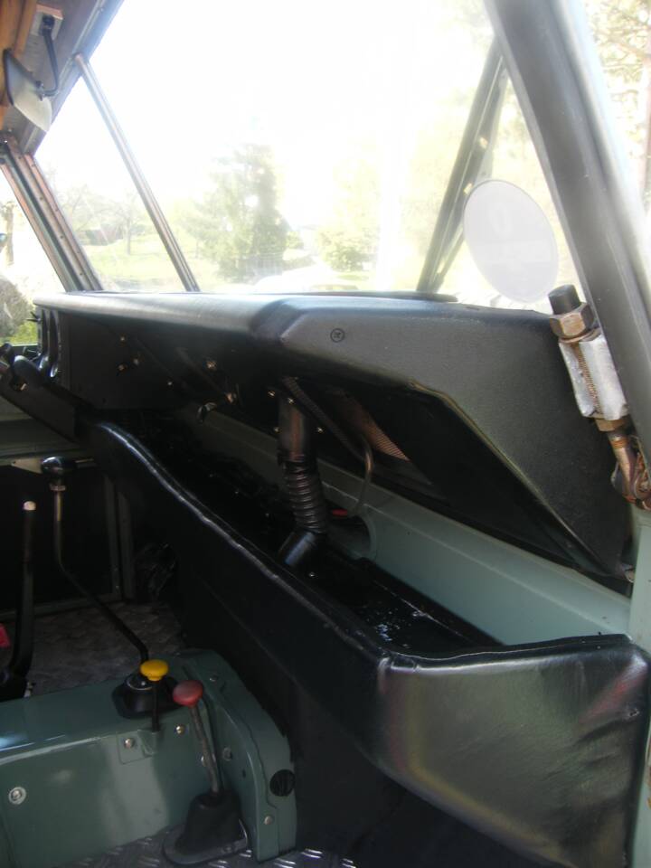 Afbeelding 4/94 van Land Rover 109 (1966)