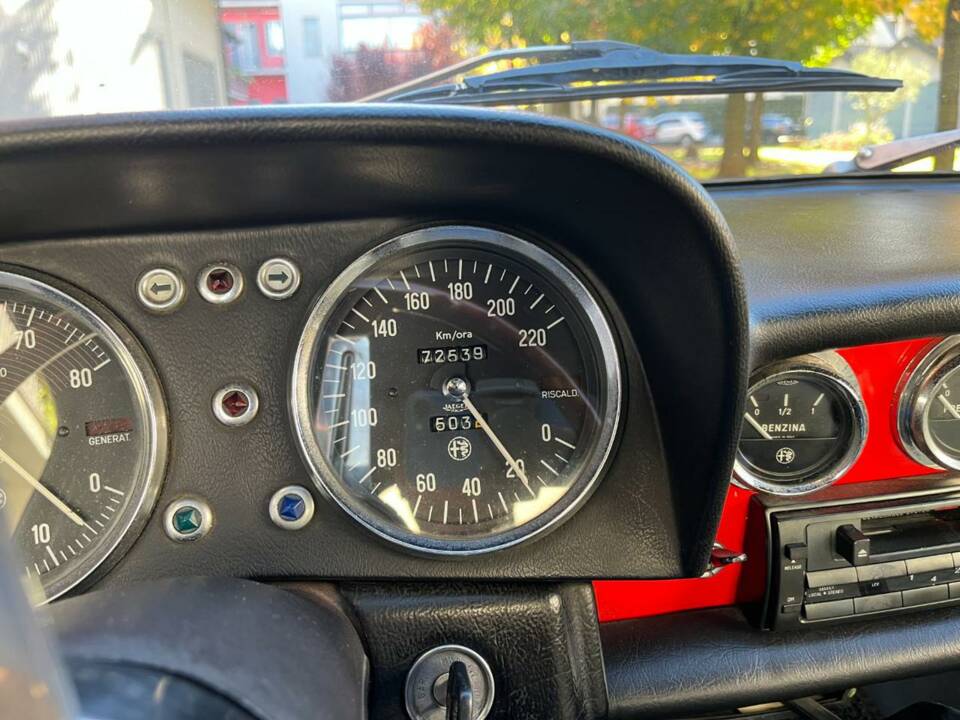 Bild 20/50 von Alfa Romeo Spider 1300 Junior (1973)
