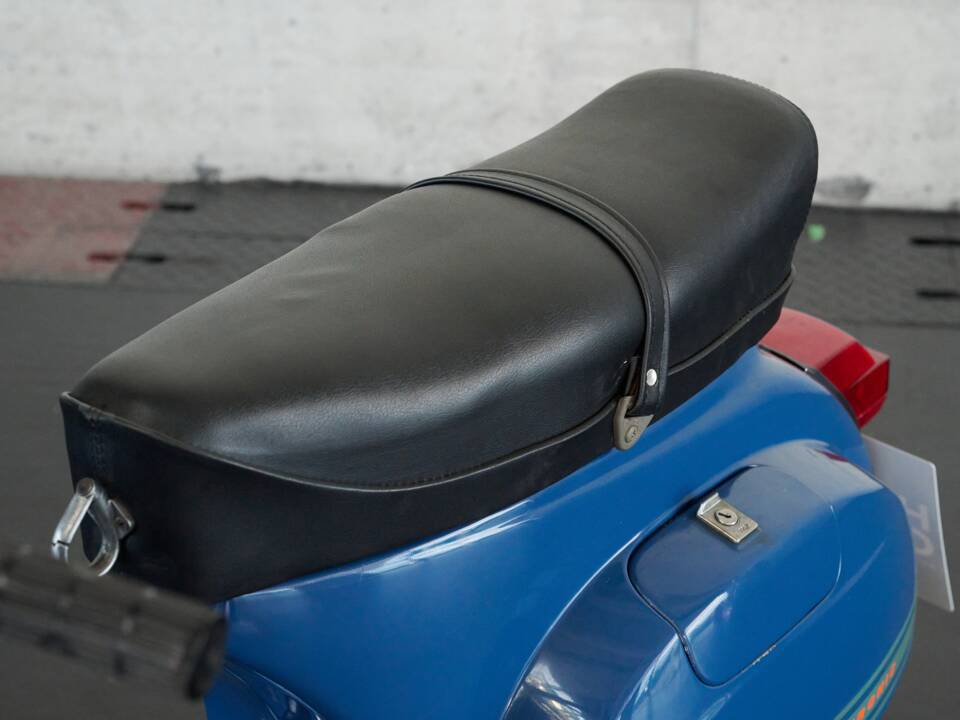 Obraz 6/30 pojazdu Piaggio Vespa 125 Primavera ET3 (1977)