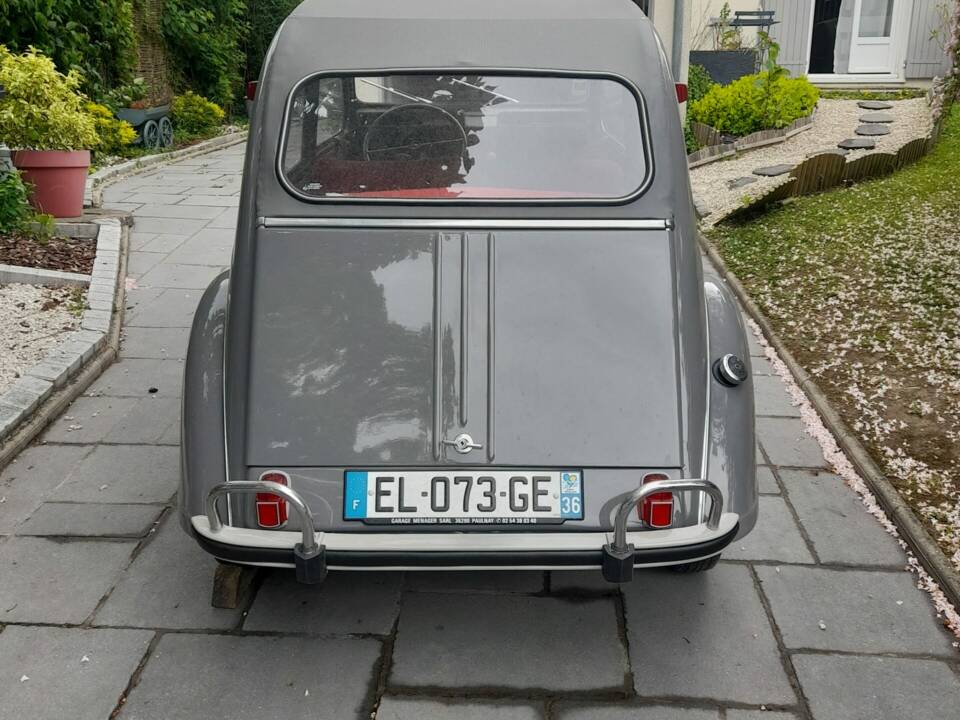 Image 3/5 of Citroën 2CV (AZAM) (1965)