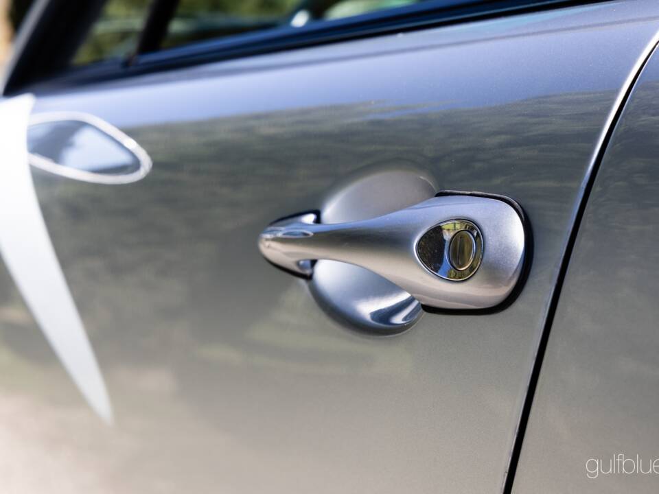 Immagine 60/73 di Porsche 911 Carrera (1995)
