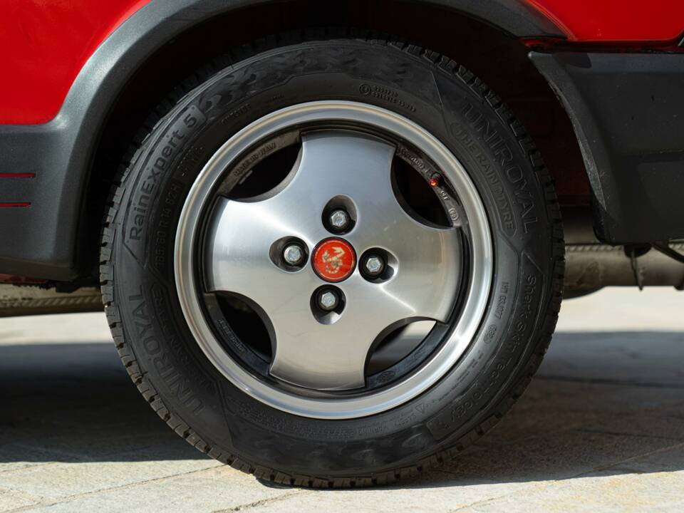 Image 22/50 of FIAT Ritmo 105 TC (1990)