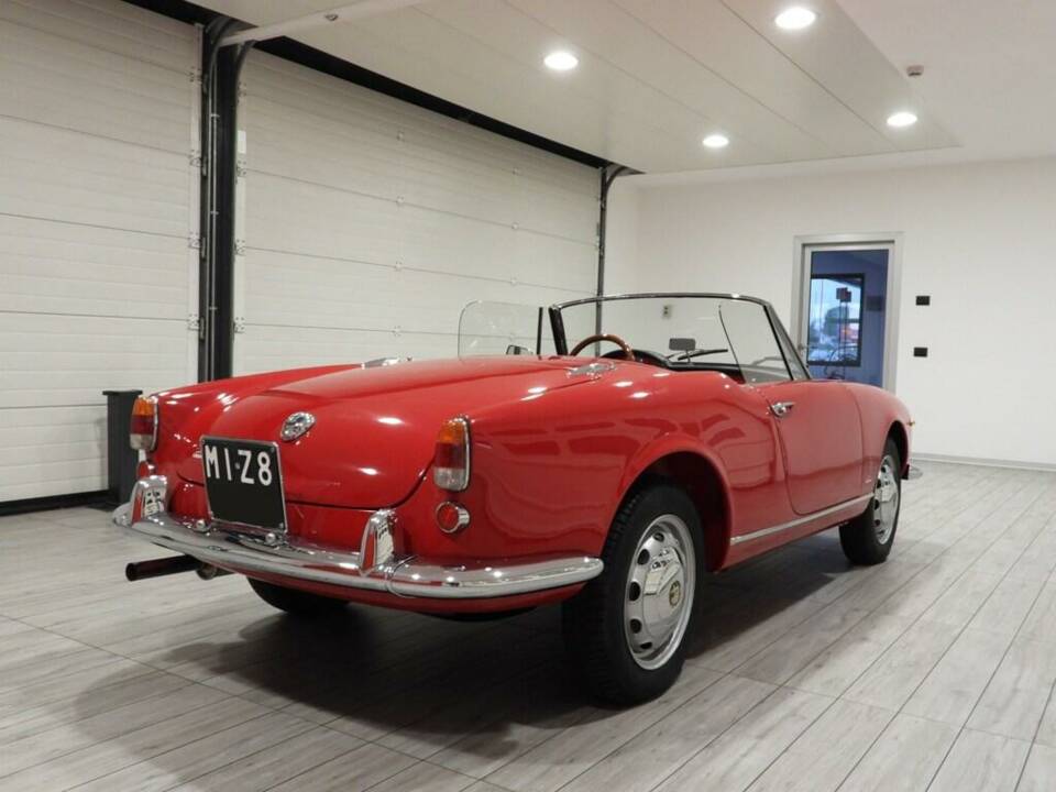 Afbeelding 3/15 van Alfa Romeo Giulietta Spider Veloce (1961)